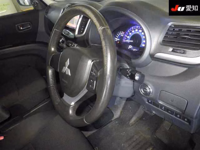 MITSUBISHI DELICA D:2
