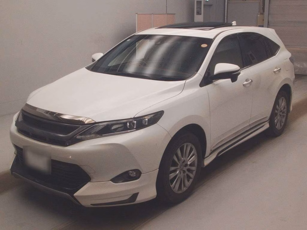TOYOTA HARRIER