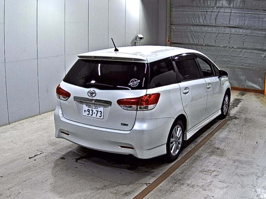 TOYOTA WISH