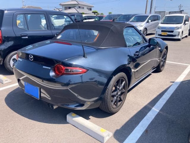 MAZDA MX-5