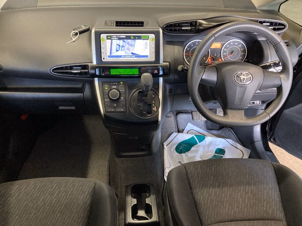 TOYOTA WISH