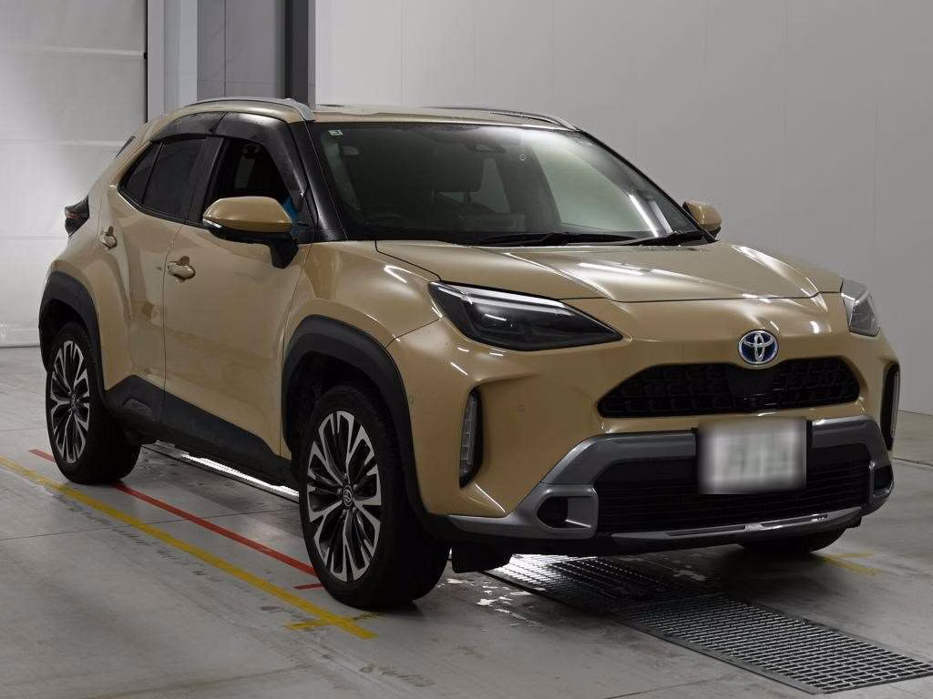 TOYOTA YARIS CROSS