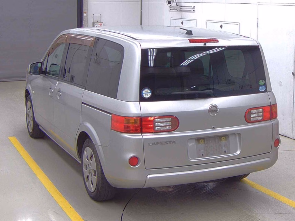 NISSAN LAFESTA