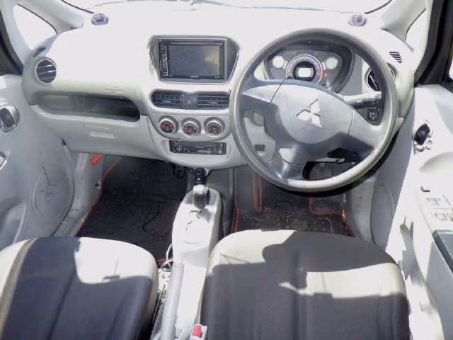 MITSUBISHI I