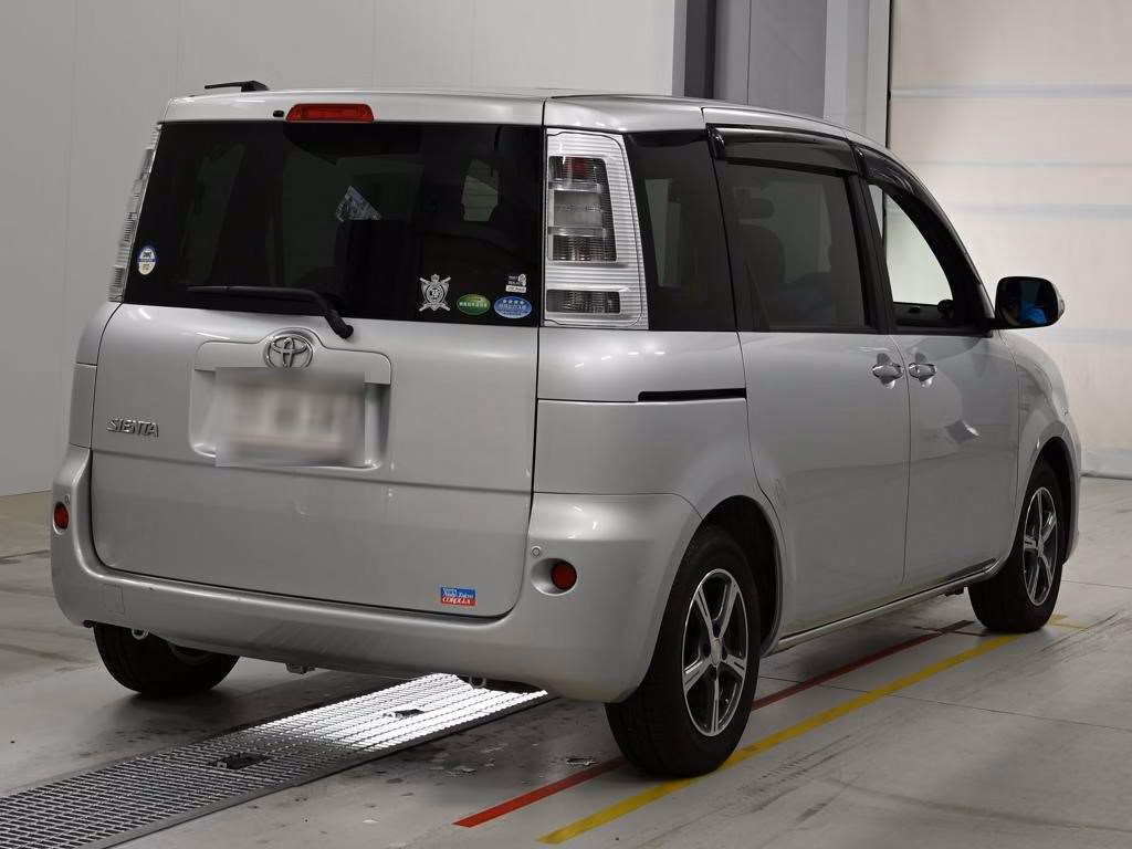 TOYOTA SIENTA