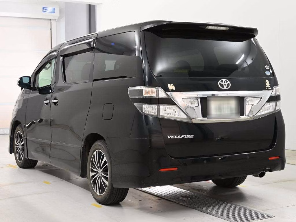 TOYOTA VELLFIRE