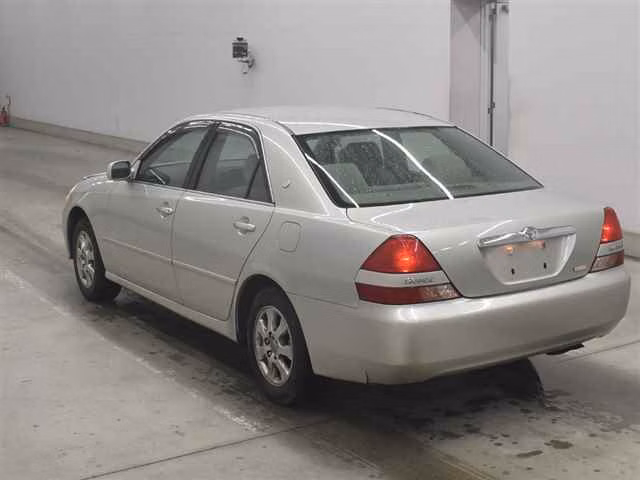 TOYOTA MARK II