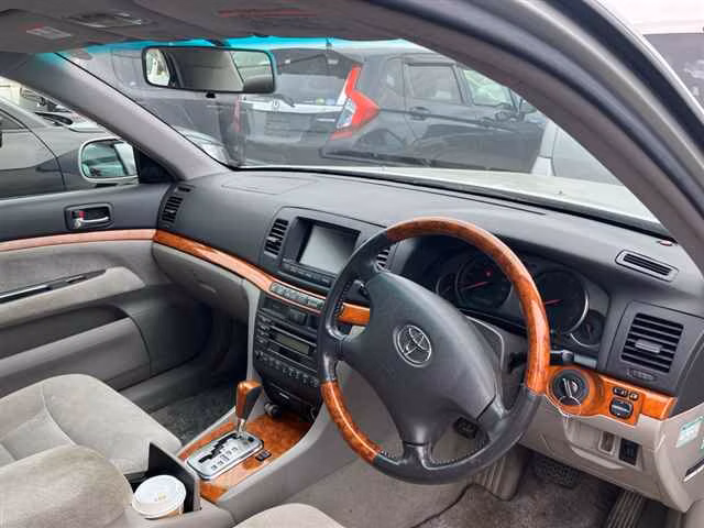TOYOTA MARK II