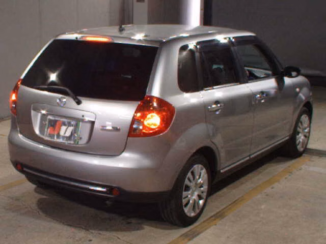 MAZDA VERISA