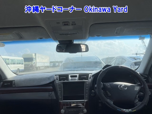 LEXUS LS600H