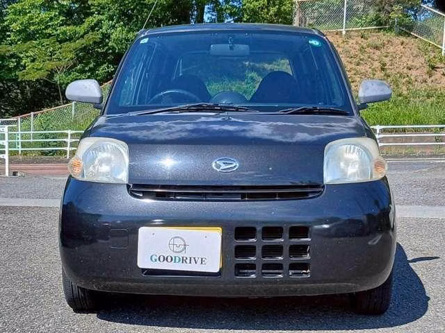 DAIHATSU ESSE