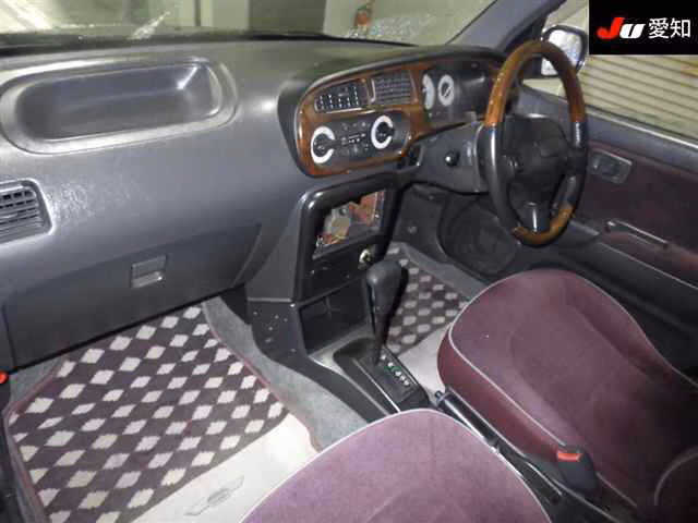 DAIHATSU MIRA GINO