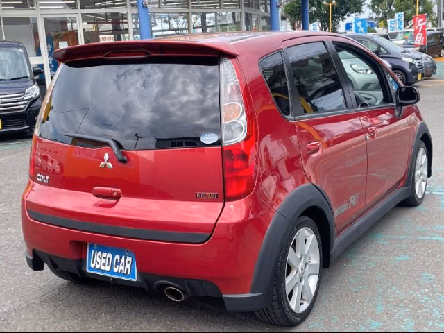 MITSUBISHI COLT