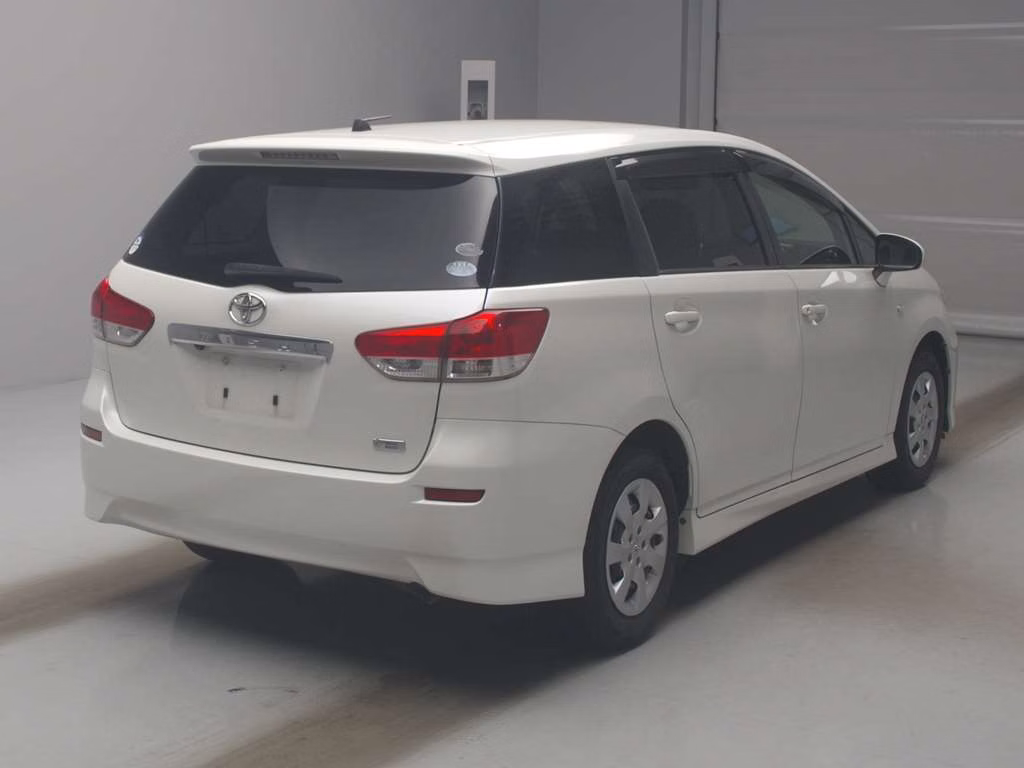 TOYOTA WISH
