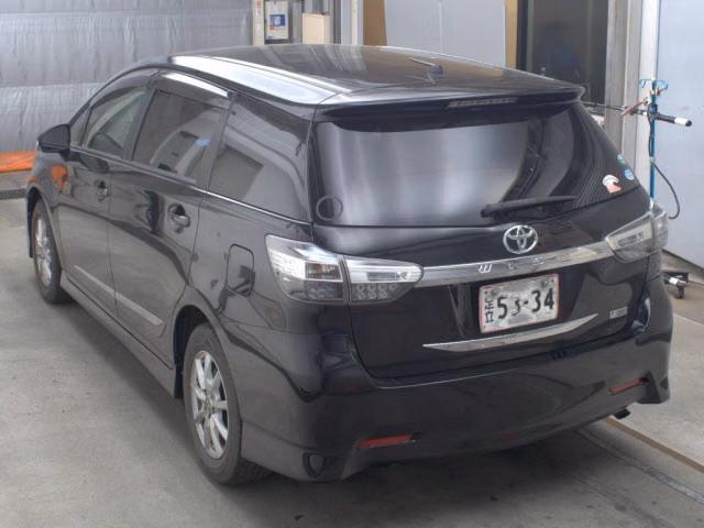 TOYOTA WISH