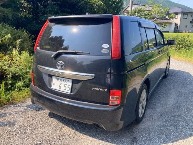 TOYOTA ISIS