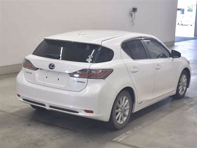 LEXUS CT200H