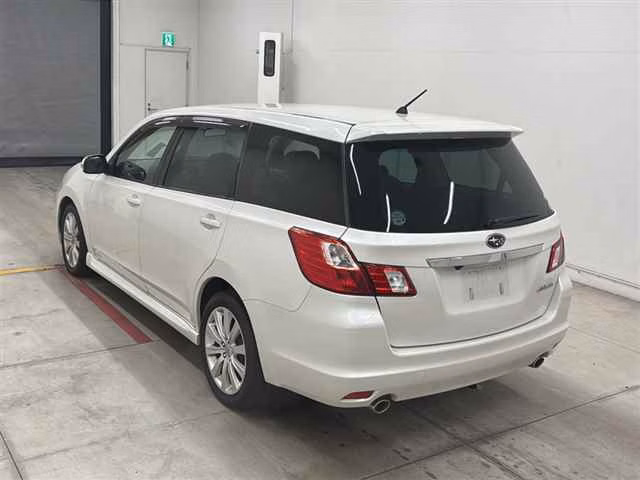 SUBARU EXIGA