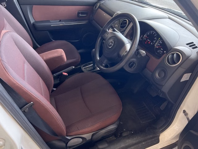 MAZDA VERISA
