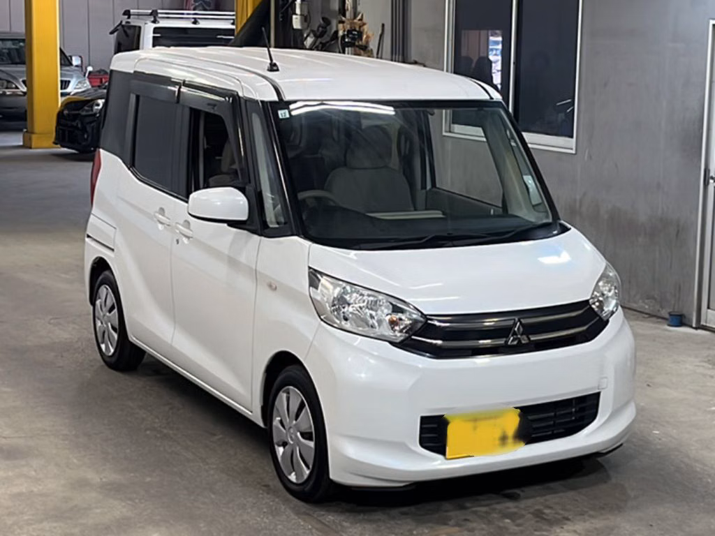 MITSUBISHI EK SPACE