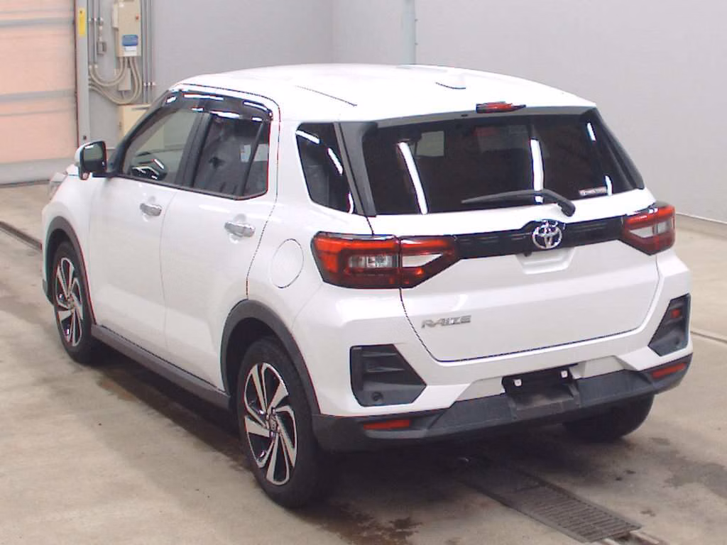 TOYOTA RAIZE