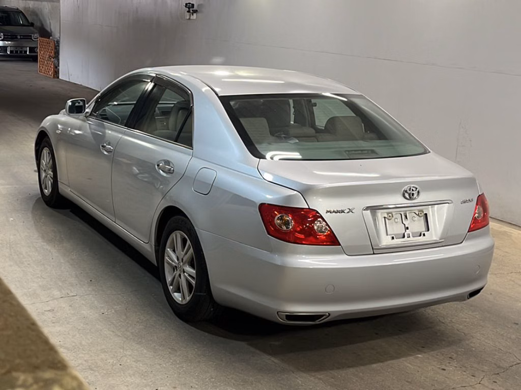 TOYOTA MARK X