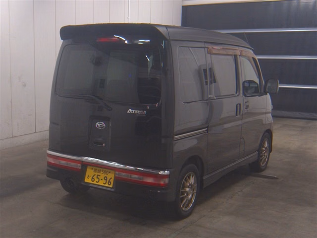 DAIHATSU ATRAI