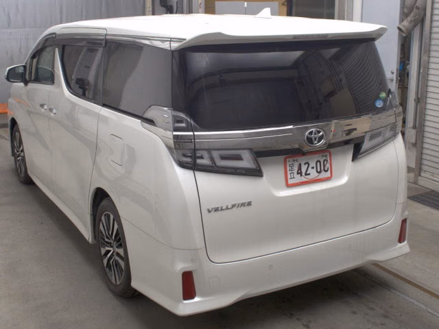 TOYOTA VELLFIRE