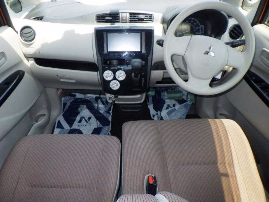 MITSUBISHI EK WAGON