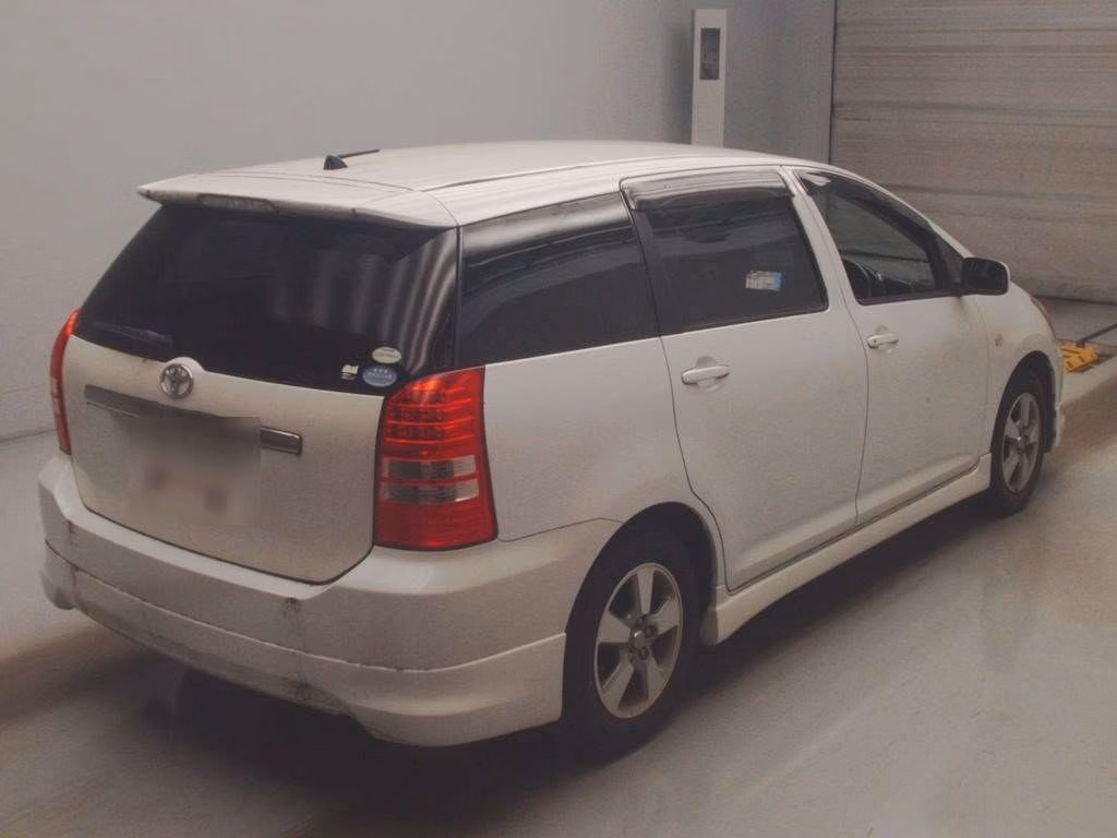 TOYOTA WISH