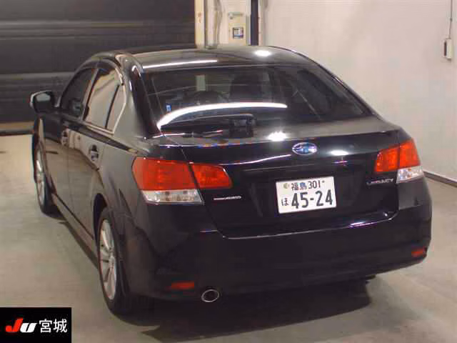 SUBARU LEGACY B4