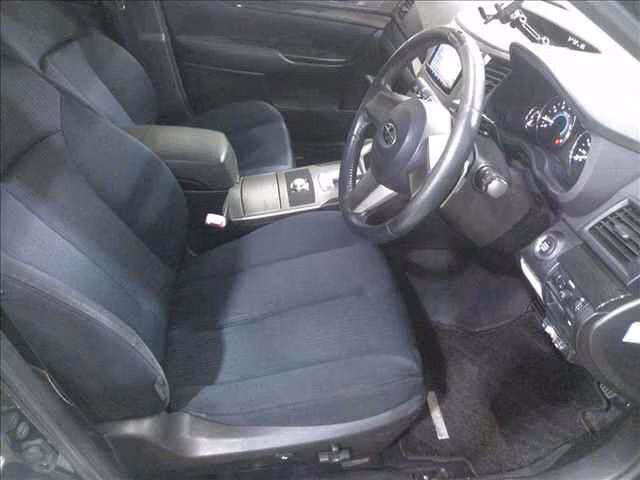 SUBARU LEGACY B4