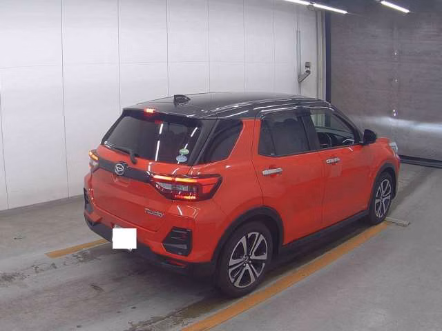 DAIHATSU ROCKY