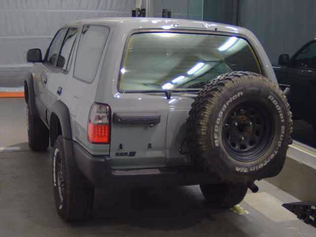 TOYOTA HILUX SURF