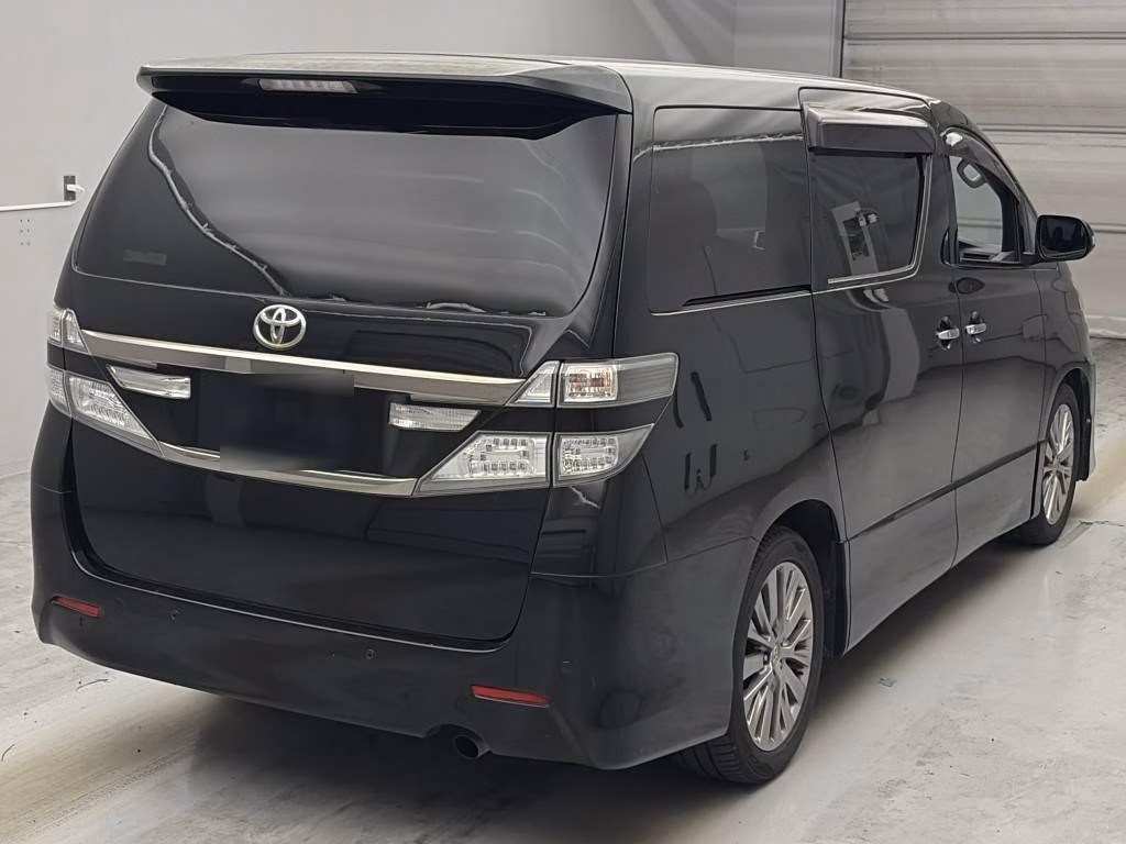 TOYOTA VELLFIRE