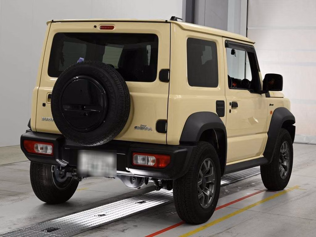 SUZUKI JIMNY SIERRA