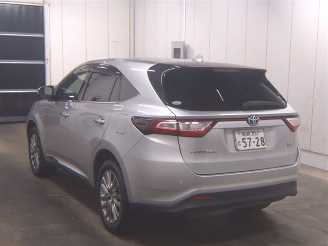 TOYOTA HARRIER