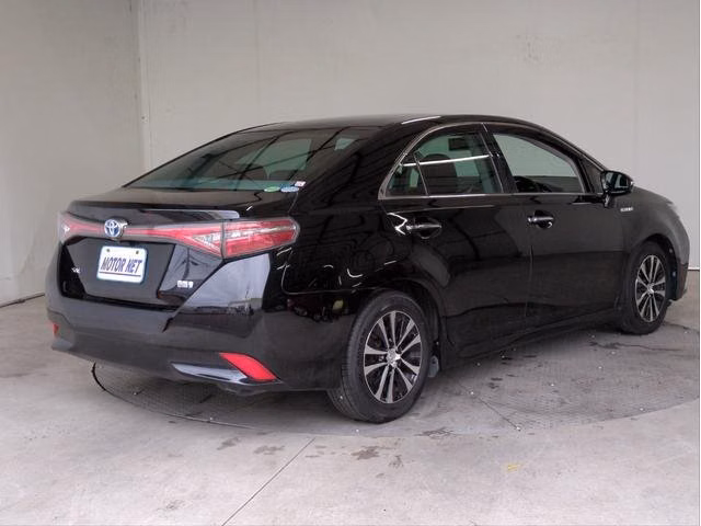 TOYOTA SAI