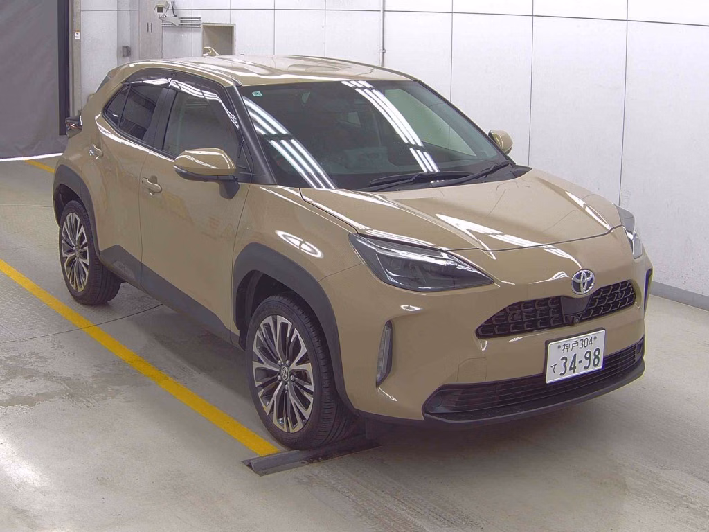 TOYOTA YARIS CROSS