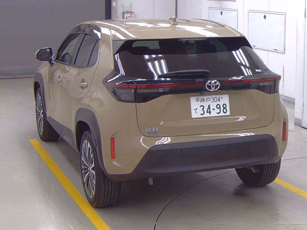 TOYOTA YARIS CROSS