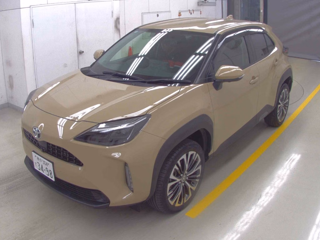 TOYOTA YARIS CROSS