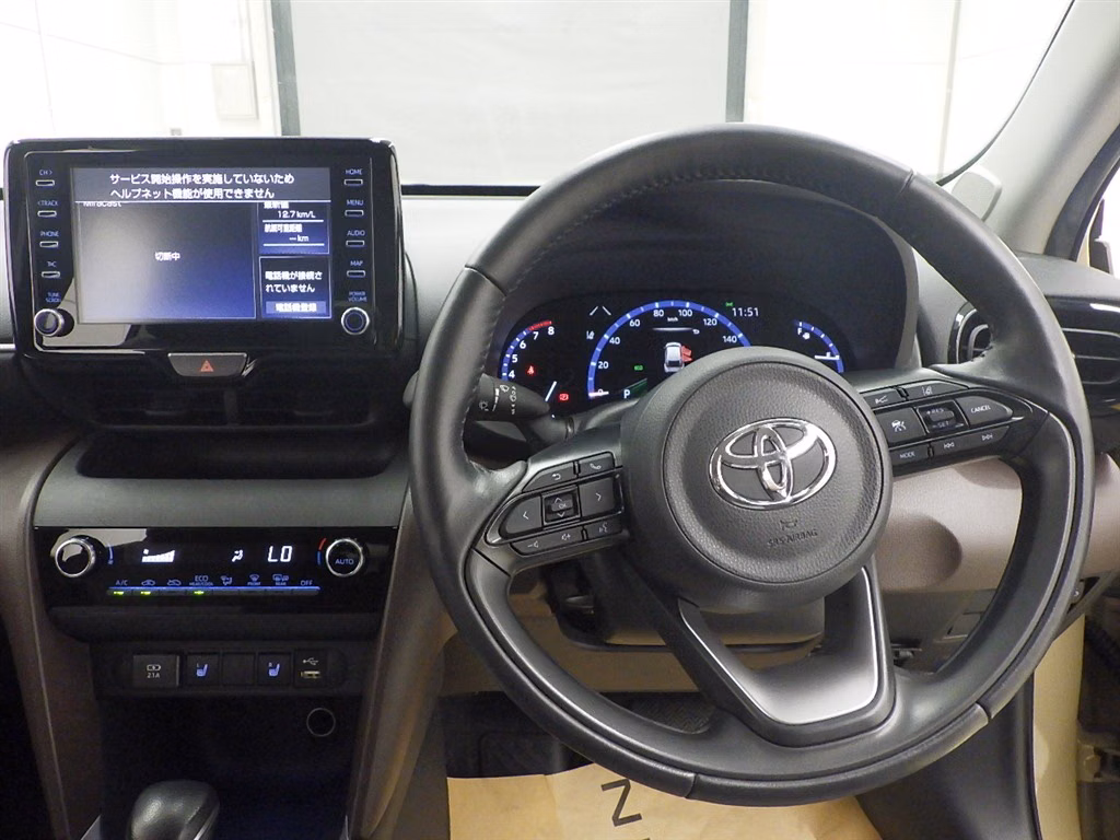 TOYOTA YARIS CROSS