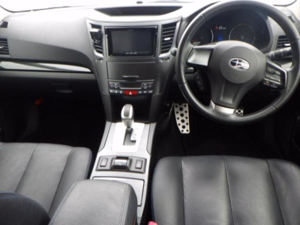 SUBARU LEGACY