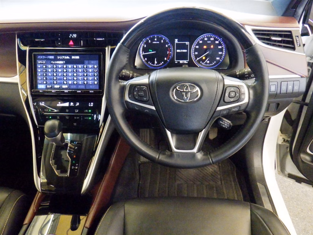 TOYOTA HARRIER