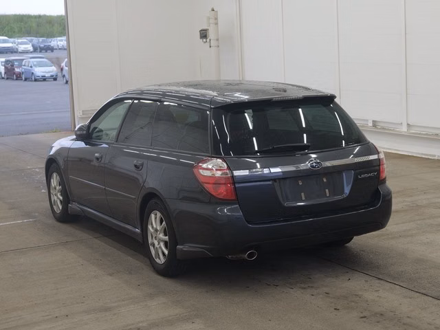 SUBARU LEGACY
