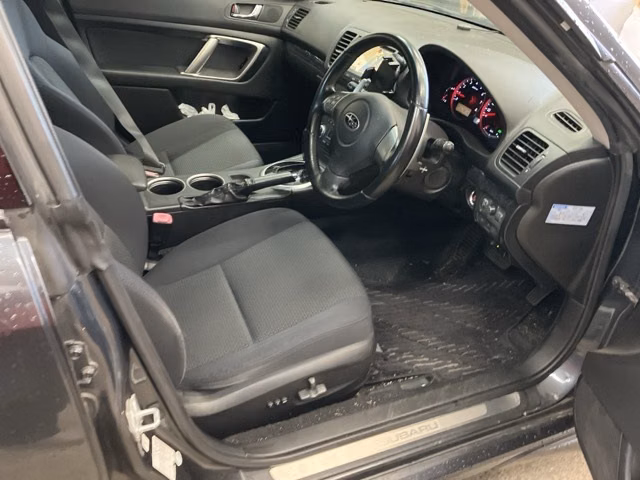 SUBARU LEGACY