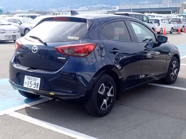 MAZDA MAZDA2
