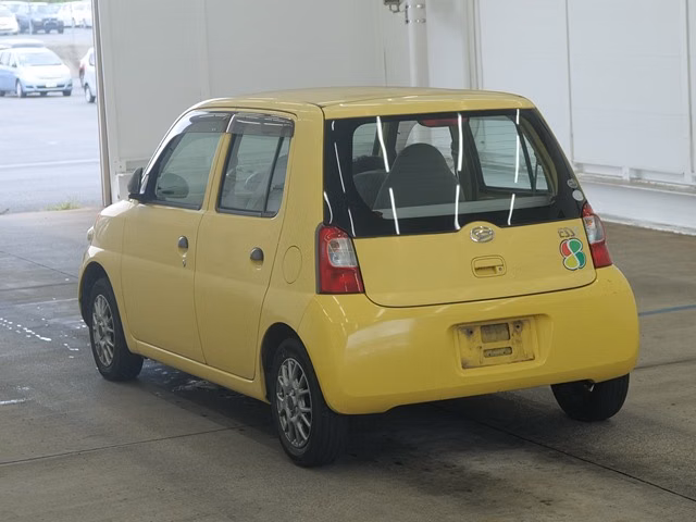 DAIHATSU ESSE