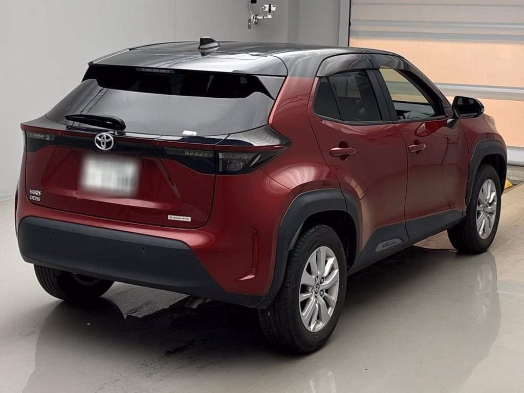 TOYOTA YARIS CROSS