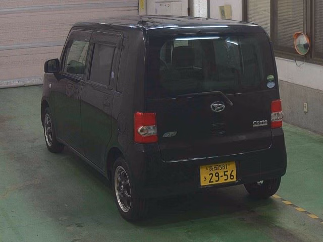 DAIHATSU MOVE CONTE